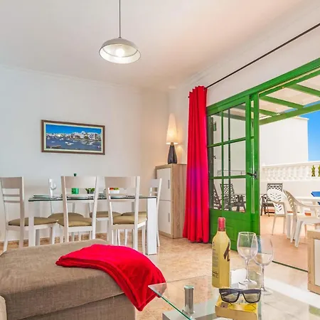 Plata By Villa Puerto del Carmen (Lanzarote)